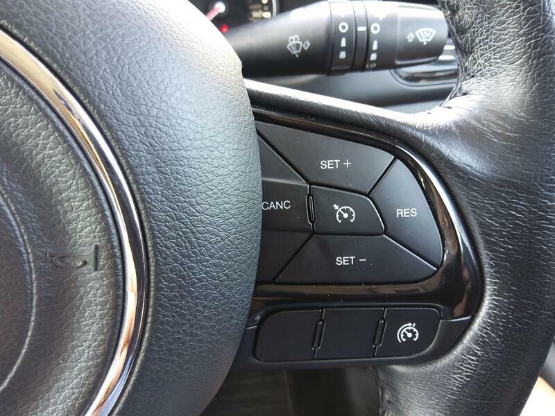 Jeep Renegade Night Eagle White #11