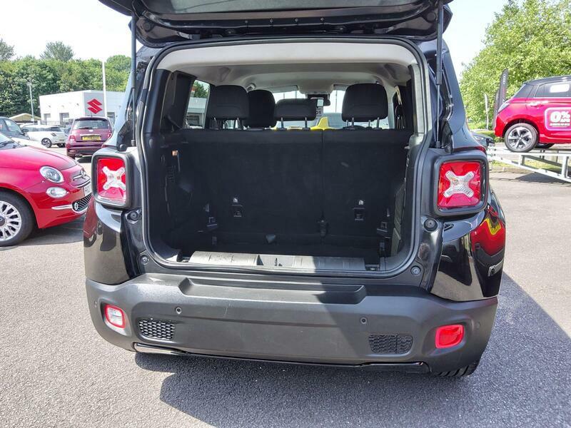 Jeep Renegade Night Eagle White #21