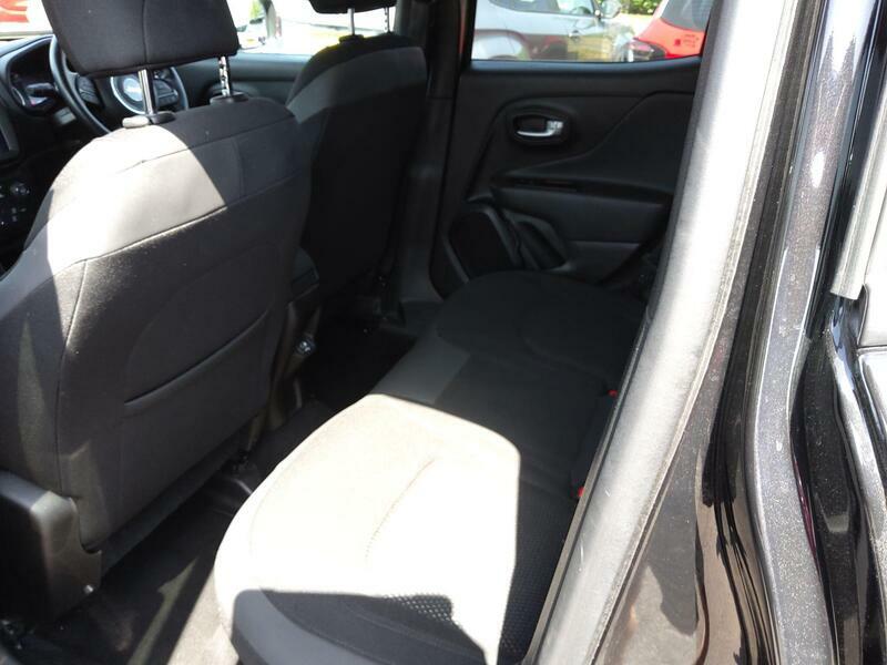 Jeep Renegade Night Eagle White #10