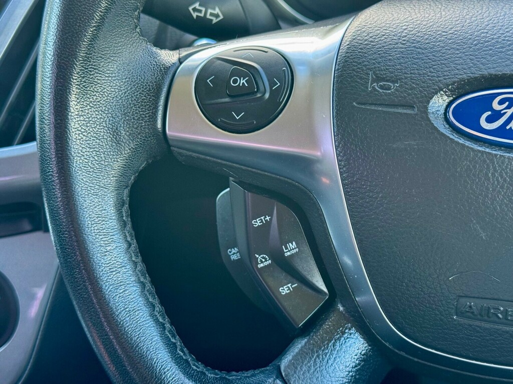 Ford Focus 1.0T Ecoboost Titanium Hatchback Black #19