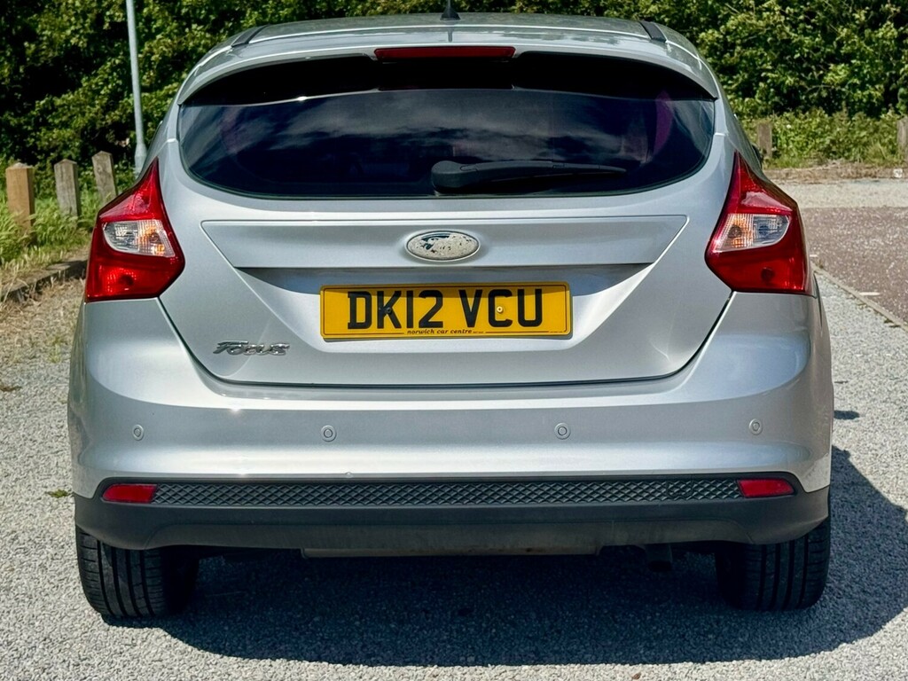 Ford Focus 1.0T Ecoboost Titanium Hatchback Black #5