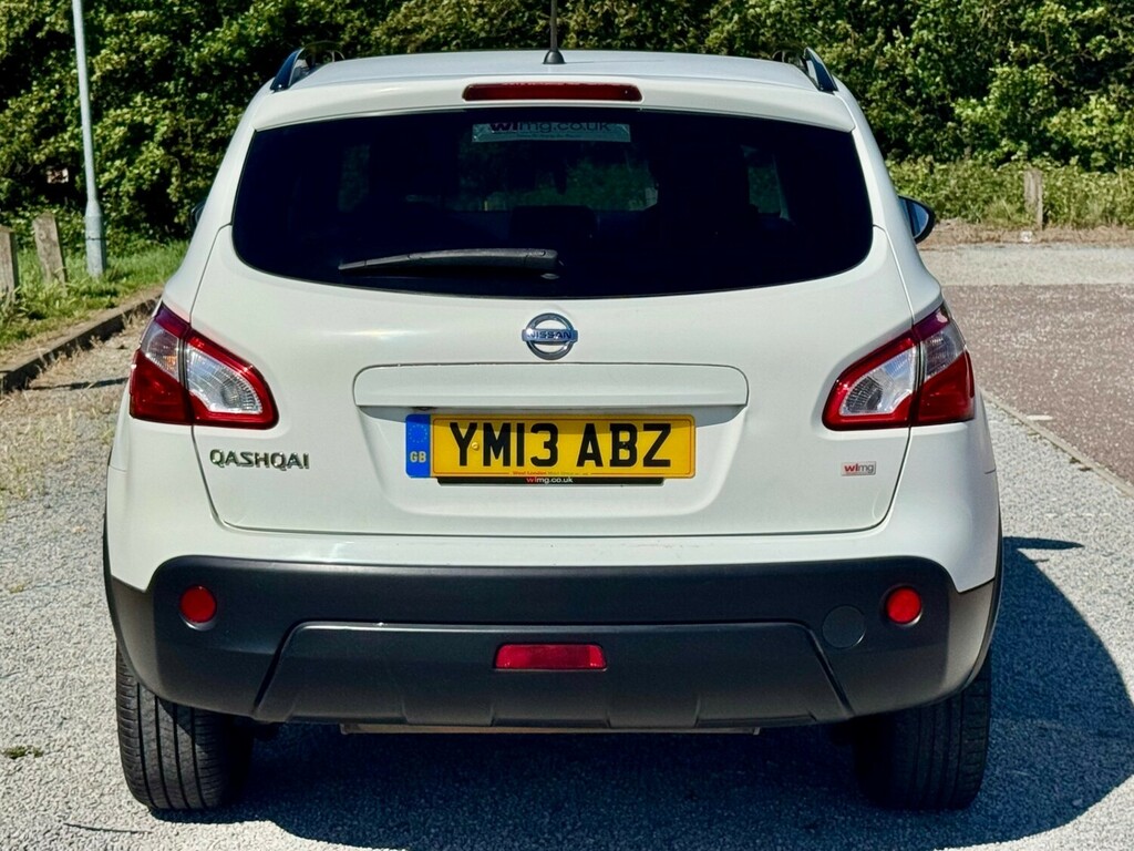 Nissan Qashqai 1.6 117 360 Hatchback YM13ABZ White #6