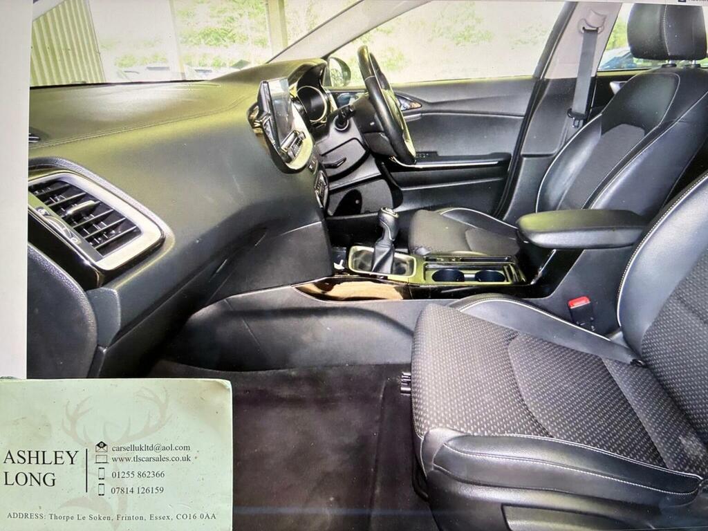 Kia Xceed 1.0 T-gdi 3 Euro 6 Ss Brown #2
