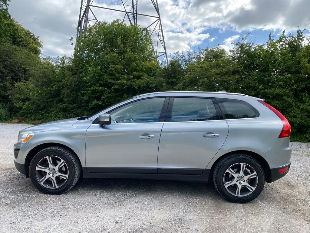 Volvo XC60 2.0 D4 Se Black #43