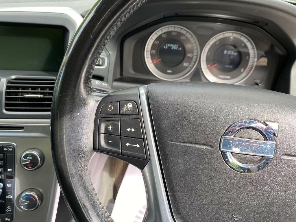 Volvo XC60 2.0 D4 Se Black #19