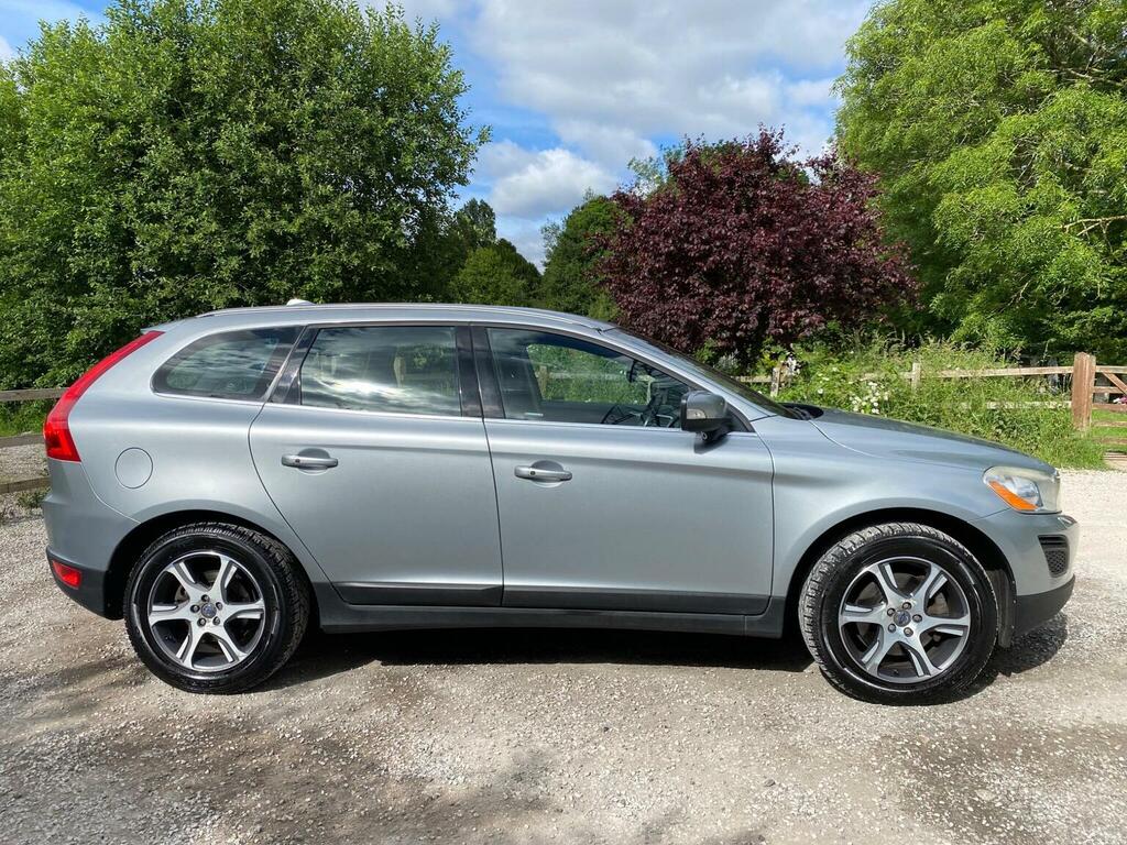 Volvo XC60 2.0 D4 Se Black #47