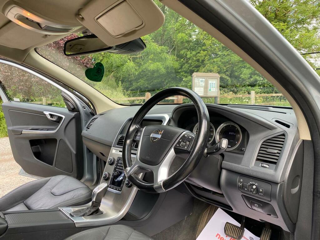 Volvo XC60 2.0 D4 Se Black #49