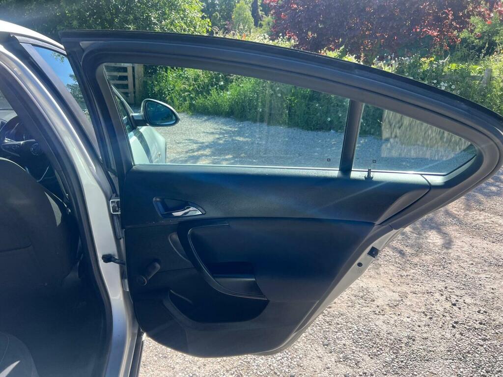Vauxhall Insignia Petrol Black #24