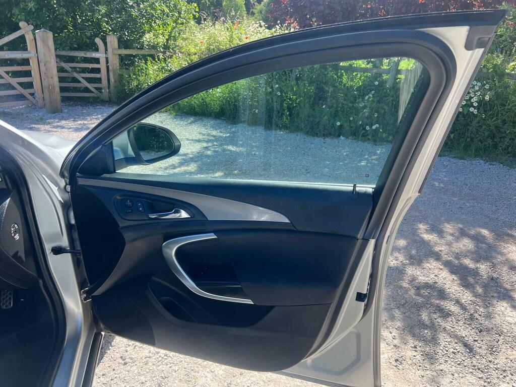 Vauxhall Insignia Petrol Black #53