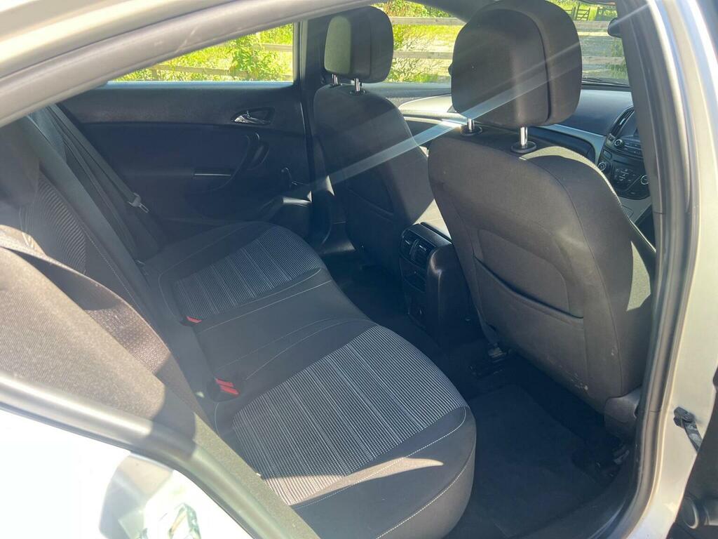 Vauxhall Insignia Petrol Black #42