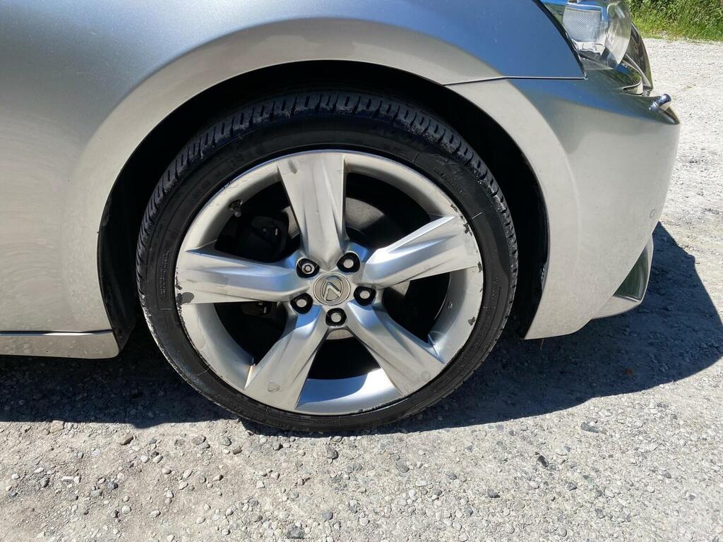 Lexus IS Saloon 2.5 Sport E-cvt Euro 6 Ss 201666 Black #42