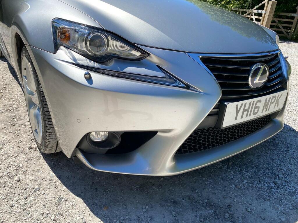 Lexus IS Saloon 2.5 Sport E-cvt Euro 6 Ss 201666 Black #24