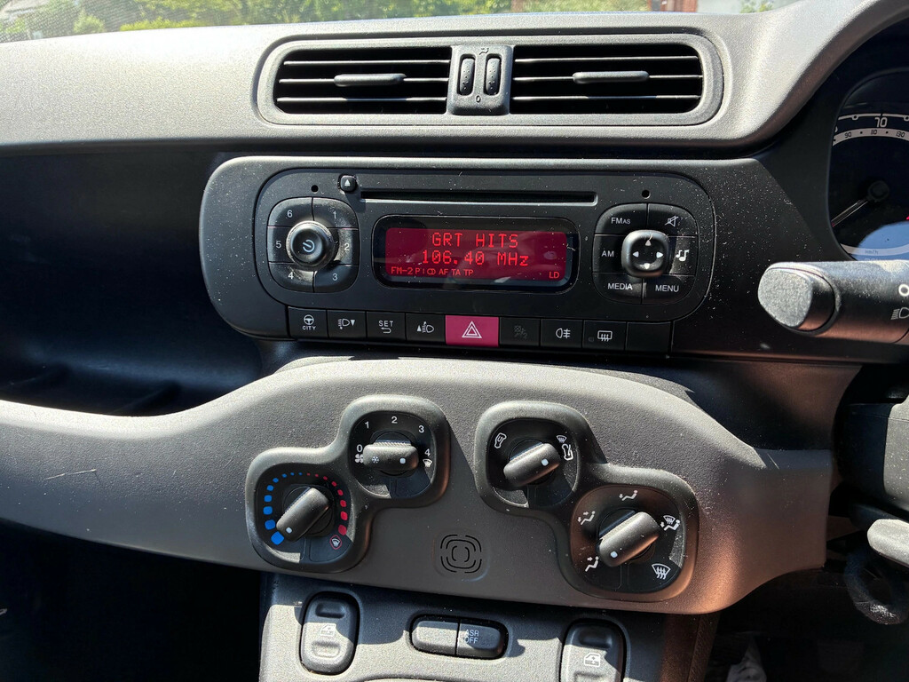 Fiat Panda Hatchback 1.2 Panda My 1.2 69 Bhp Easy With Air Co Blue #12