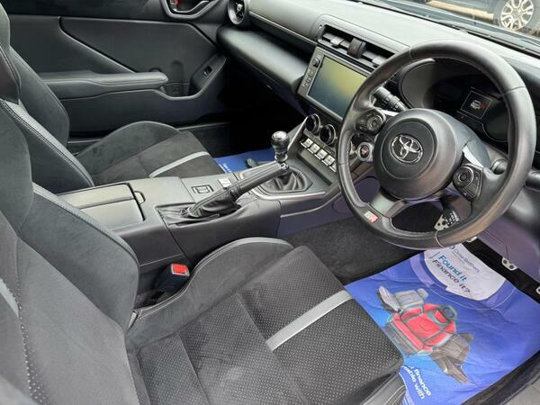 Toyota GR86 2.4 Boxer D-4s Euro 6 Grey #2