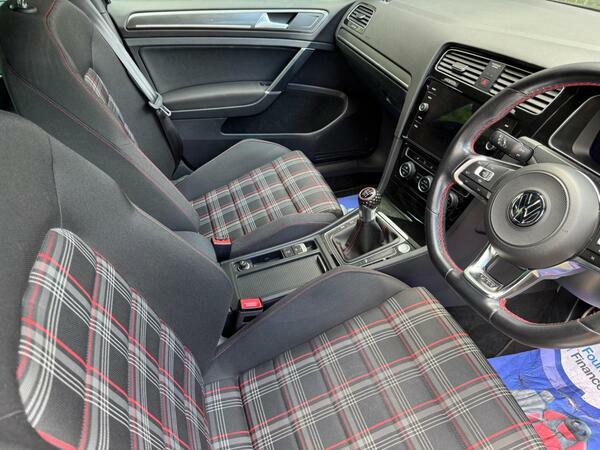 Volkswagen Golf 2.0 Tsi Gti Performance Euro 6 Ss NV19XHL Grey #4