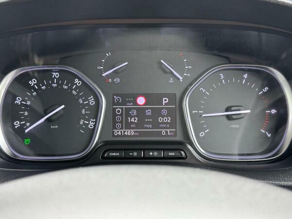 Vauxhall Vivaro F3100 Pro Black #30