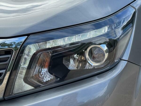 Nissan Navara Double Cab Pick Up Tekna 2.3Dci 190 Tt 4Wd #34
