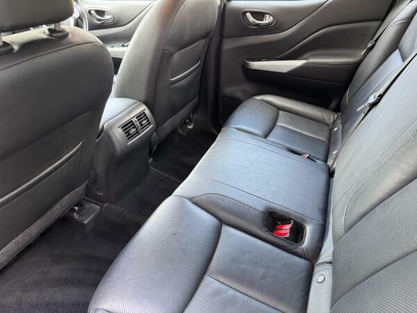 Nissan Navara Double Cab Pick Up Tekna 2.3Dci 190 Tt 4Wd #15
