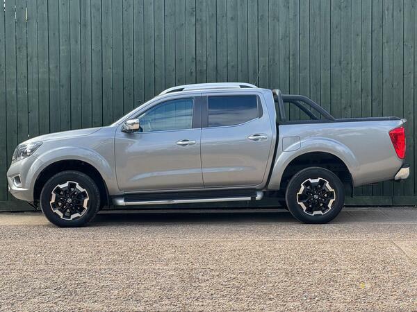 Nissan Navara 2.3 Dci Tekna 4Wd Euro 6 Grey #6