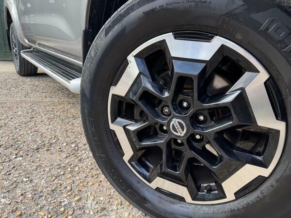 Nissan Navara Double Cab Pick Up Tekna 2.3Dci 190 Tt 4Wd #30
