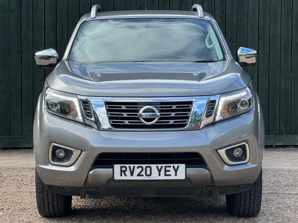 Nissan Navara 2.3 Dci Tekna 4Wd Euro 6 Grey #3