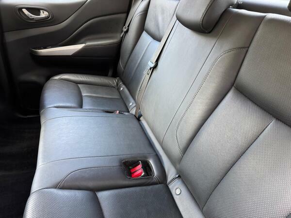 Nissan Navara Double Cab Pick Up Tekna 2.3Dci 190 Tt 4Wd #13