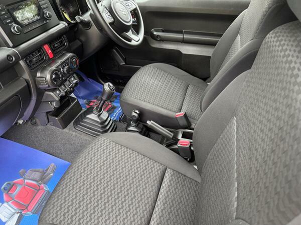 Suzuki Jimny Estate Grey #8