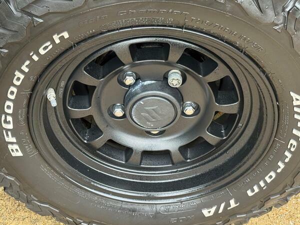 Suzuki Jimny Estate Grey #36