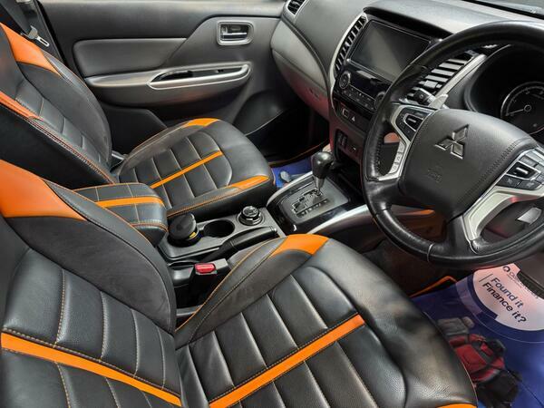 Mitsubishi L200 2.4 Di-d Dc Barbarian Svp II 4Wd Euro 6 Black #4