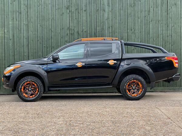 Mitsubishi L200 2.5 Td 4Life Black #7