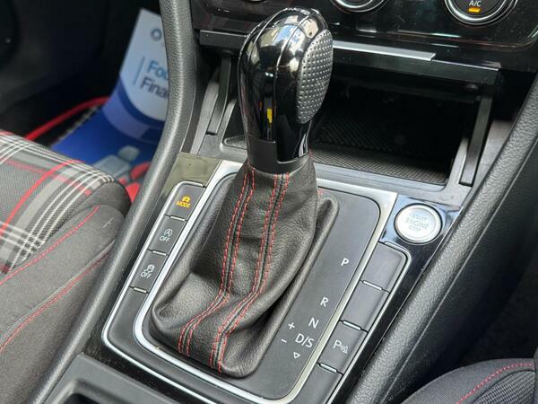 Volkswagen Golf Match Edition Blue #20