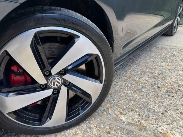 Volkswagen Golf Match Edition Blue #44