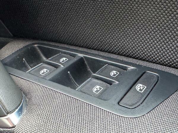 Volkswagen Golf Match Edition Blue #24