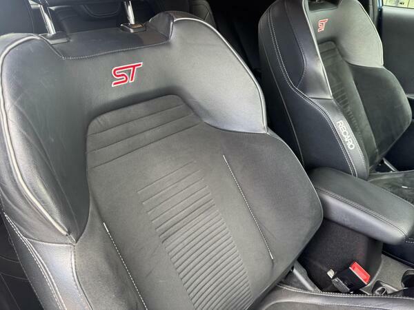 Ford Fiesta Hatchback Silver #12