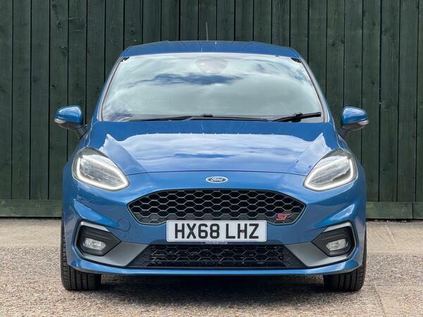 Ford Fiesta Hatchback Silver #11