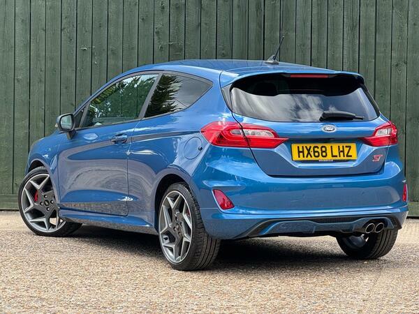Ford Fiesta Hatchback Silver #6