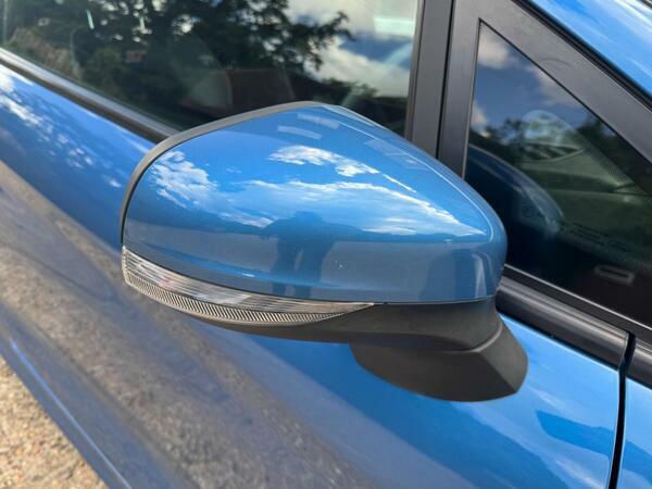 Ford Fiesta Hatchback Silver #31