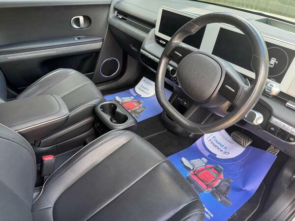 Hyundai Ioniq 5 Hatchback Green #19