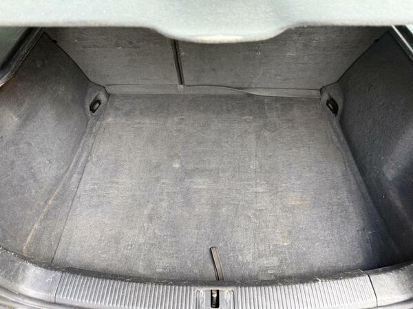 Audi A3 Hatchback Silver #36