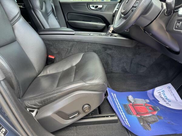 Volvo XC60 D4 Awd R-design Grey #19