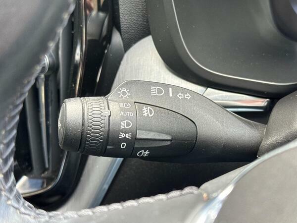 Volvo XC60 D4 Awd R-design Grey #28