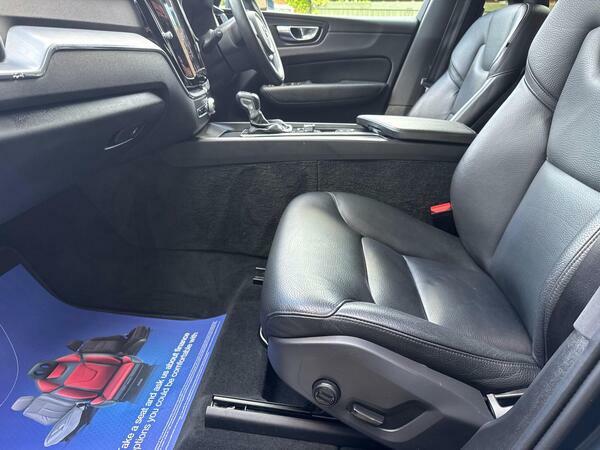 Volvo XC60 D4 Awd R-design Grey #21