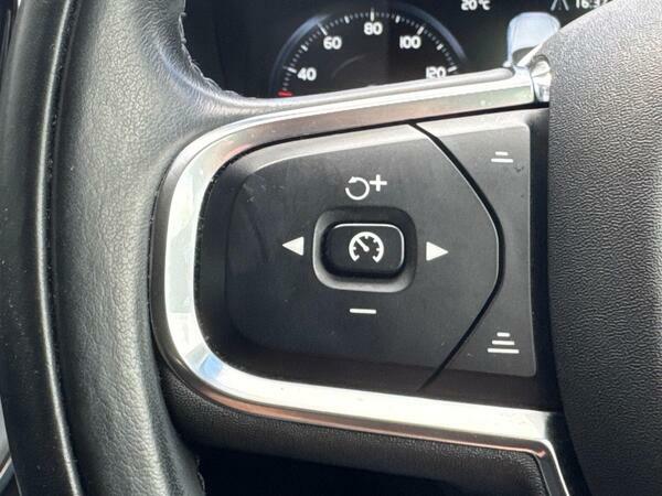Volvo XC60 D4 Awd R-design Grey #27