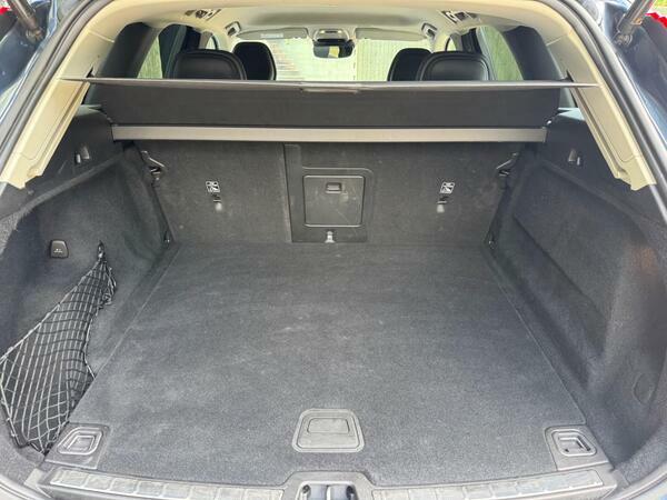 Volvo XC60 D4 Awd R-design Grey #37