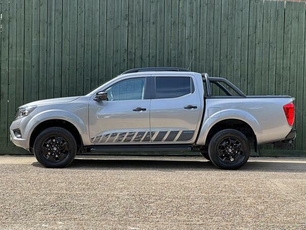 Nissan Navara Dci Acenta Shr Silver #8
