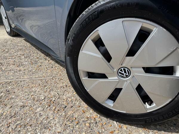 Volkswagen ID.3 Life 58Kwh Pro Performance 204Ps Blue #37