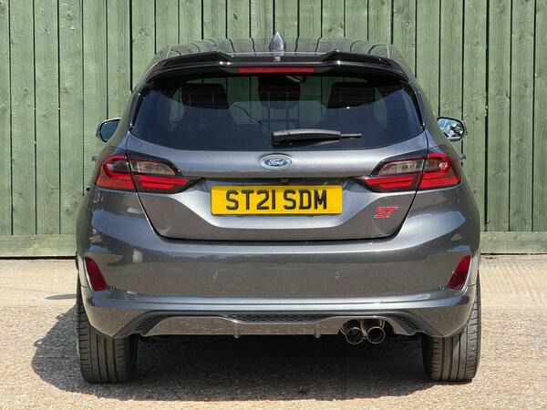 Ford Fiesta 1.0 Ecoboost Titanium Red #16