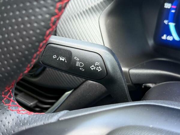 Ford Fiesta 1.0 Ecoboost Titanium Red #32