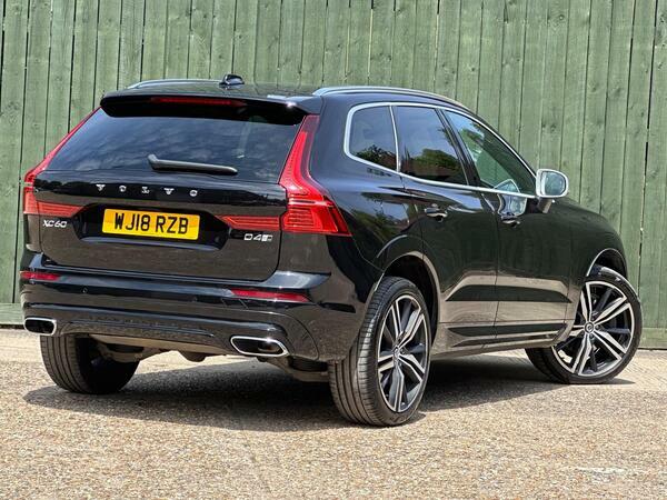 Volvo XC60 2.0 D4 R-design Pro Awd Euro 6 Ss Black #3