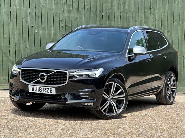 Volvo XC60 Momentum White #7